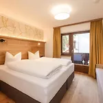 Vakantiehuis Ferienhaus Pension Gulla