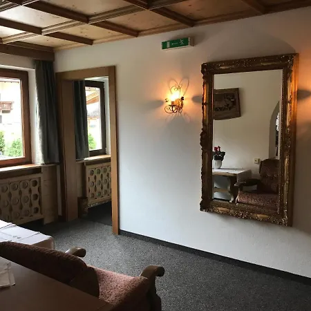 Ferienhaus Pension Gulla Сasa de vacaciones Neustift im Stubaital