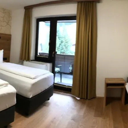 Ferienhaus Pension Gulla Дом отдыха *