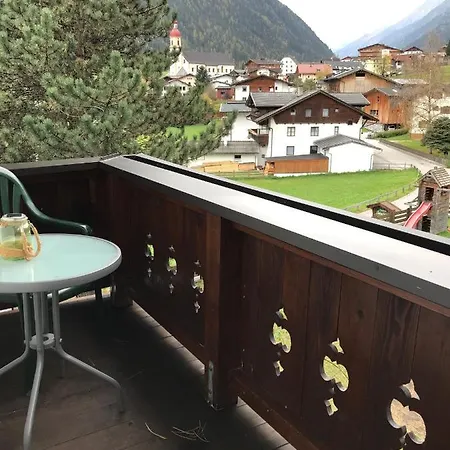 Ferienhaus Pension Gulla Будинок відпочинку *