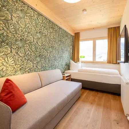 Ferienhaus Pension Gulla Нойштіфт-ім-Штубайталь