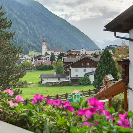 Casa vacanze Ferienhaus Pension Gulla Neustift im Stubaital