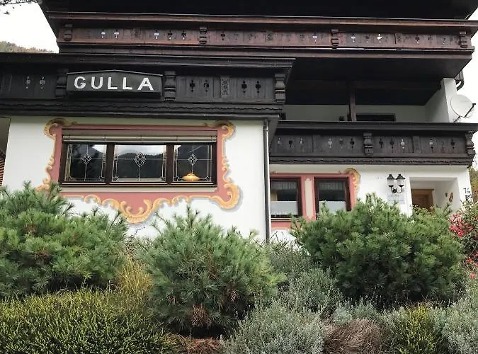 Semesterbostad Ferienhaus Pension Gulla Neustift im Stubaital