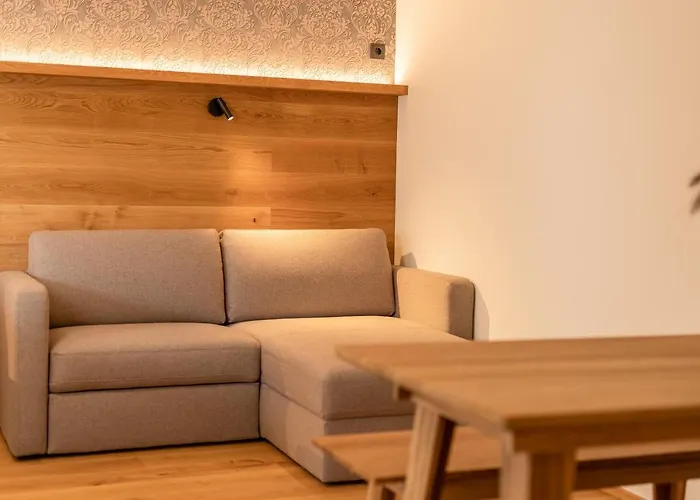 Ferienhaus Pension Gulla * 施图拜河谷新施蒂夫特