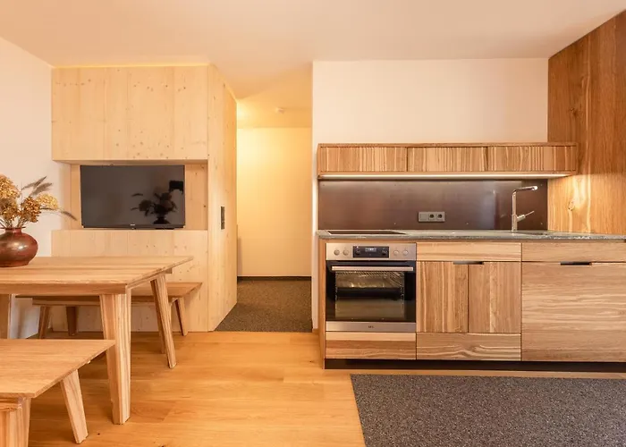 Ferienhaus Pension Gulla 度假居 *