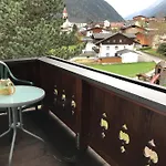 Ferienhaus Pension Gulla 度假居 *