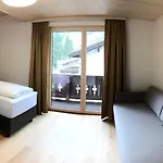 Ferienhaus Pension Gulla *